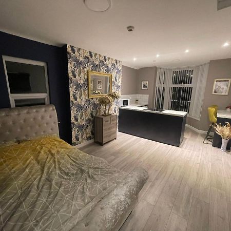 Selection Of Stylish Apartments Within Walking Distance Of Cardiff City Centre 외부 사진