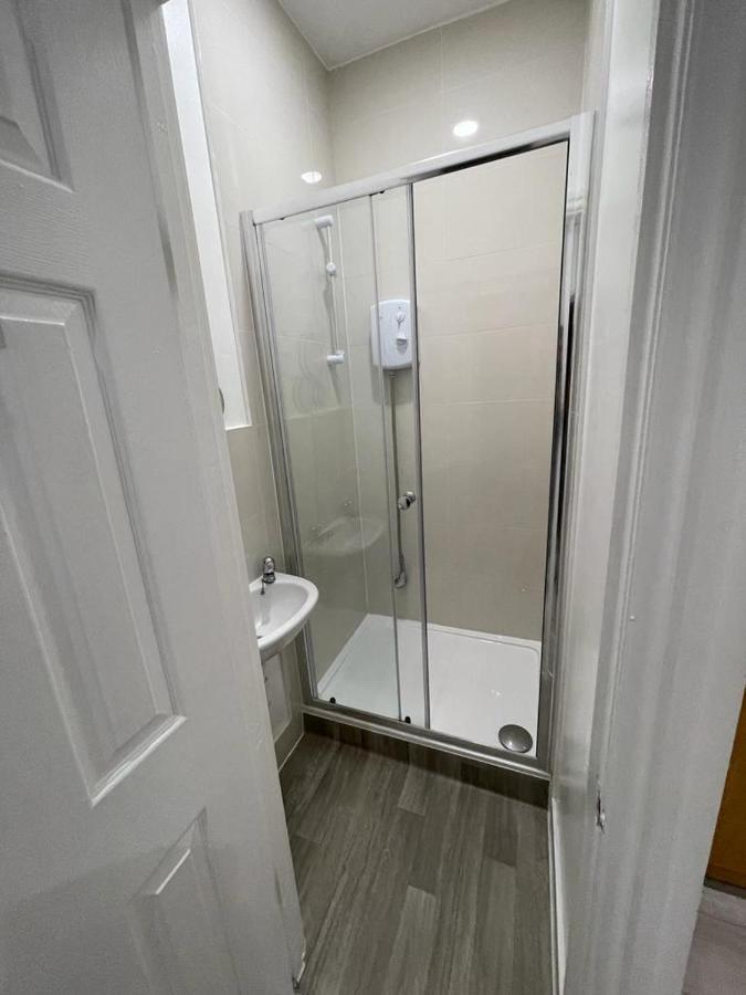Selection Of Stylish Apartments Within Walking Distance Of Cardiff City Centre 외부 사진