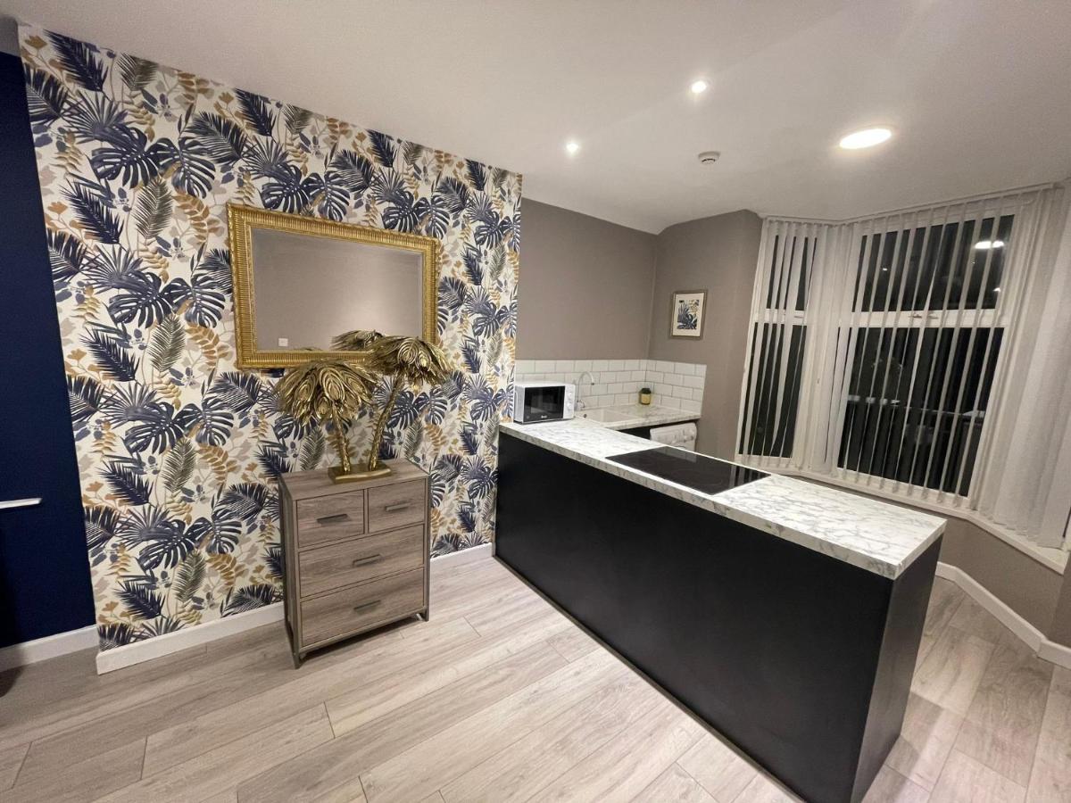 Selection Of Stylish Apartments Within Walking Distance Of Cardiff City Centre 외부 사진